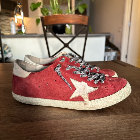 Golden Goose
Superstar suede sneakers - Picture 1 of 5